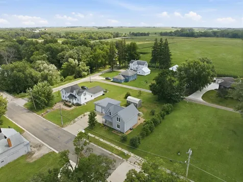 613 Wapsie Street Sumner IA 50674