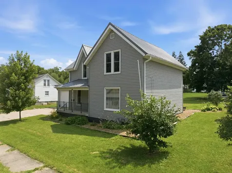 613 Wapsie Street Sumner IA 50674