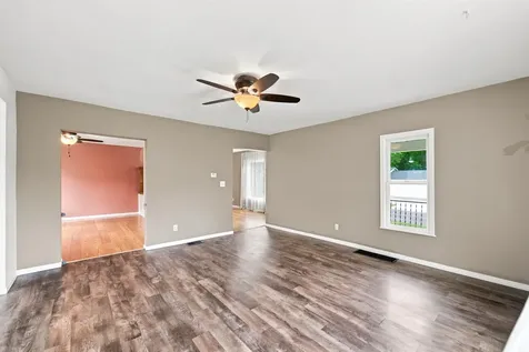 613 Wapsie Street Sumner IA 50674