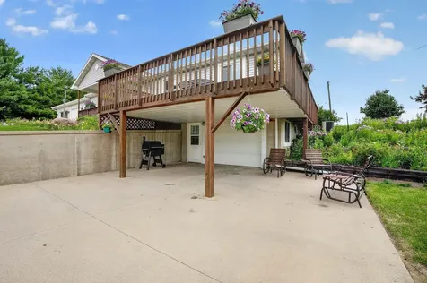 1147 230th Waverly IA 50677