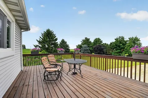 1147 230th Waverly IA 50677