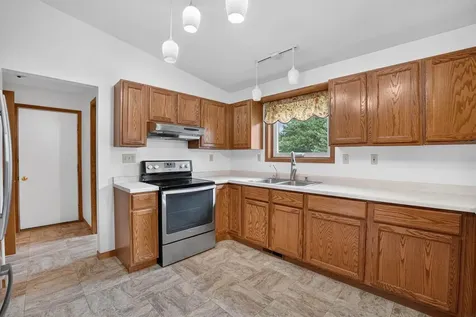 1147 230th Waverly IA 50677