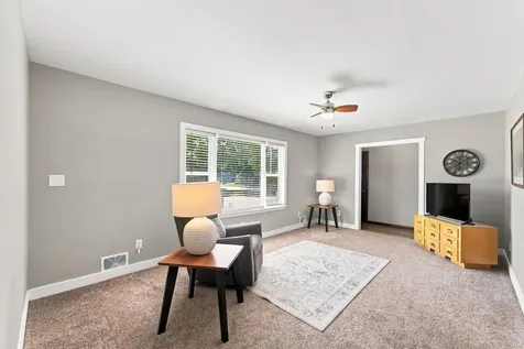 225 Charles Street Charles City IA 50616