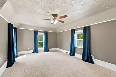 504 Walnut Street Cedar Falls IA 50613
