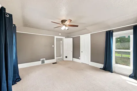 504 Walnut Street Cedar Falls IA 50613