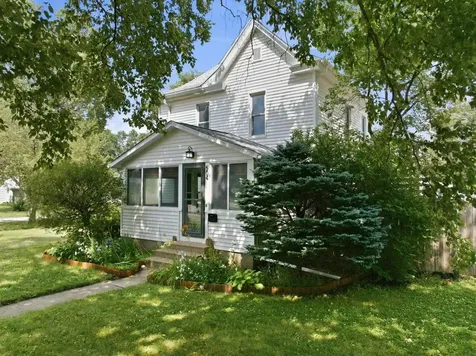 504 Walnut Street Cedar Falls IA 50613