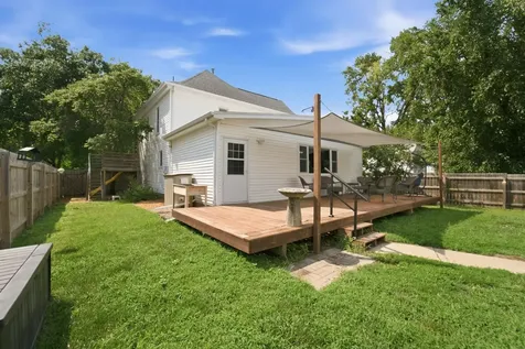 504 Walnut Street Cedar Falls IA 50613