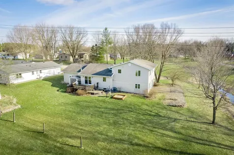 107 Hollywood Boulevard West Union IA 52175