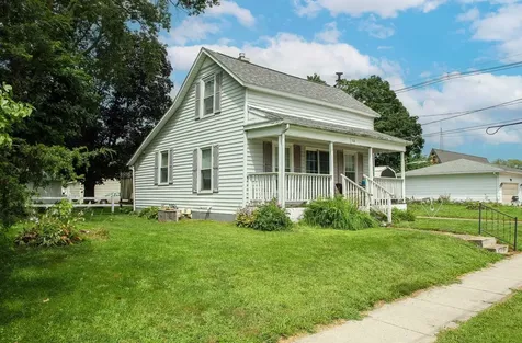 516 3rd Street SW Waverly IA 50677