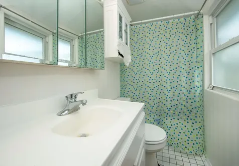 516 3rd Street SW Waverly IA 50677