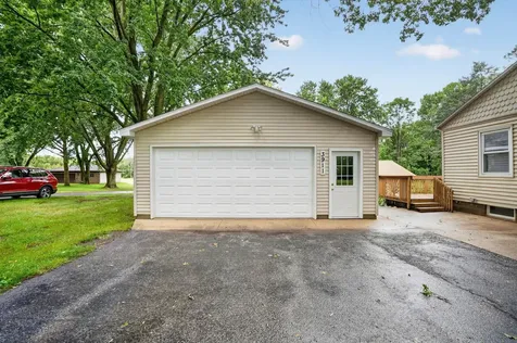 3911 S Main Street Cedar Falls IA 50613