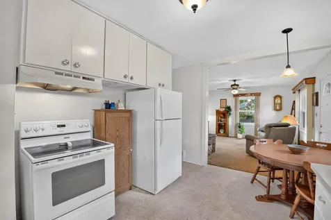 3911 S Main Street Cedar Falls IA 50613