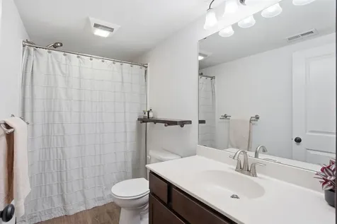 1229 Partridge Lane Waterloo IA 50701