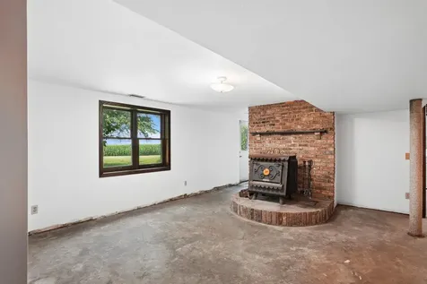 14303 University Avenue Cedar Falls IA 50613