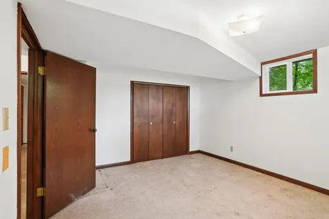 14303 University Avenue Cedar Falls IA 50613