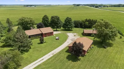 14303 University Avenue Cedar Falls IA 50613