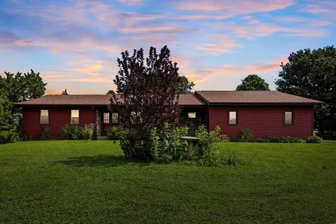 14303 University Avenue Cedar Falls IA 50613
