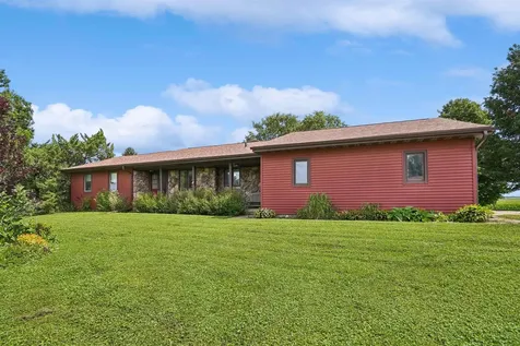 14303 University Avenue Cedar Falls IA 50613