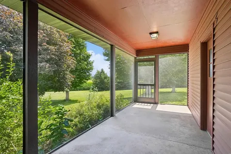 14303 University Avenue Cedar Falls IA 50613