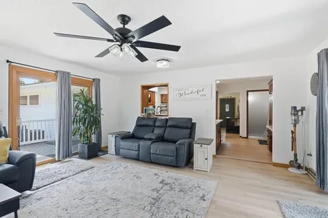 126 Highland Drive Cedar Falls IA 50613