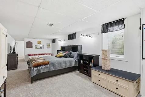 126 Highland Drive Cedar Falls IA 50613