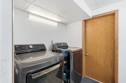 126 Highland Drive Cedar Falls IA 50613