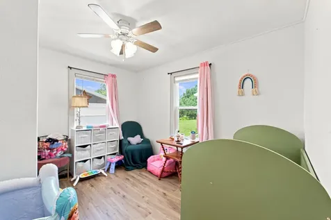 1207 6th Street Grundy Center IA 50638