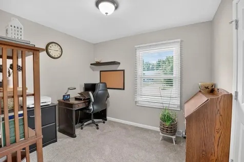 122 Bergstrom Boulevard Cedar Falls IA 50613