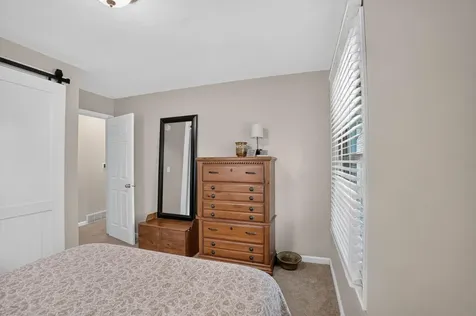 122 Bergstrom Boulevard Cedar Falls IA 50613