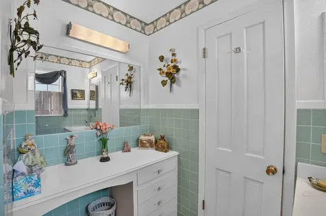 935 Prospect Boulevard Waterloo IA 50701
