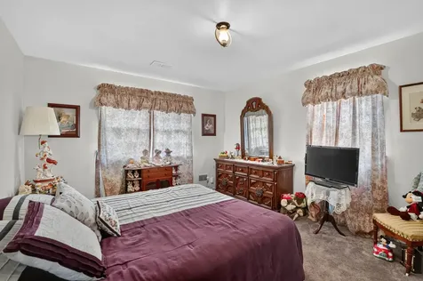 935 Prospect Boulevard Waterloo IA 50701