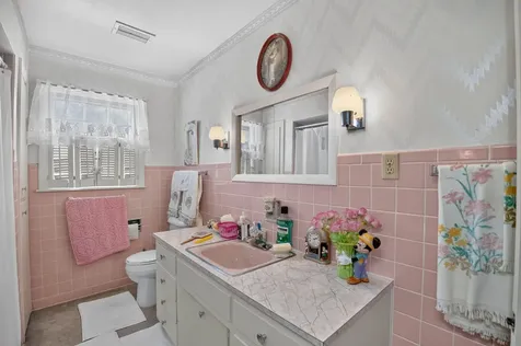 935 Prospect Boulevard Waterloo IA 50701