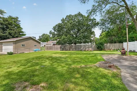 935 Prospect Boulevard Waterloo IA 50701
