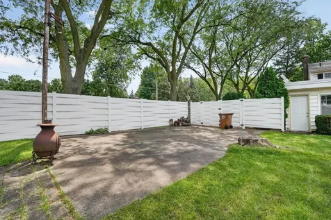 935 Prospect Boulevard Waterloo IA 50701