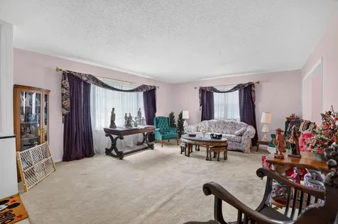 935 Prospect Boulevard Waterloo IA 50701