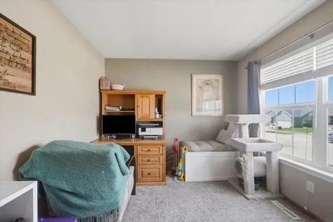 4922 Millenium Drive Cedar Falls IA 50613