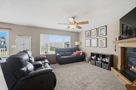 4922 Millenium Drive Cedar Falls IA 50613