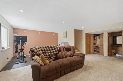 4922 Millenium Drive Cedar Falls IA 50613