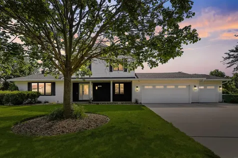 3609 Kingswood Place Waterloo IA 50701