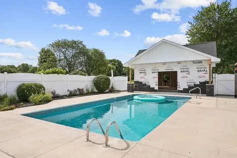 3609 Kingswood Place Waterloo IA 50701