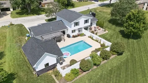 3609 Kingswood Place Waterloo IA 50701