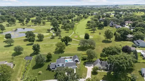 3609 Kingswood Place Waterloo IA 50701