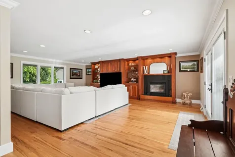 3609 Kingswood Place Waterloo IA 50701