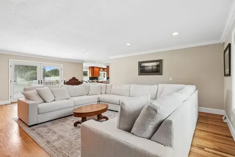 3609 Kingswood Place Waterloo IA 50701