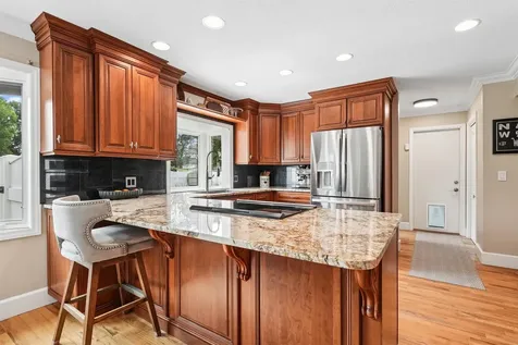 3609 Kingswood Place Waterloo IA 50701
