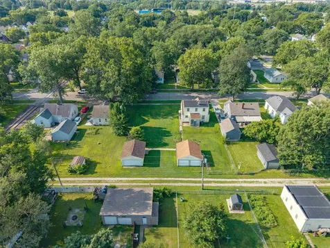 842 Kern Street Waterloo IA 50703