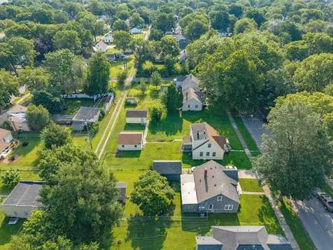 842 Kern Street Waterloo IA 50703