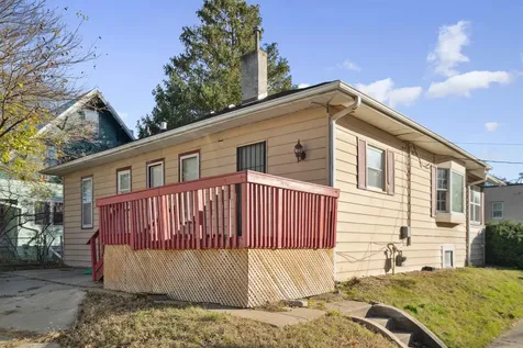 226 Campbell Avenue Waterloo IA 50701