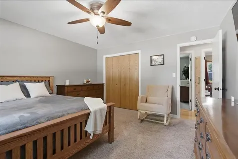 4024 Cardinal Court Cedar Falls IA 50613