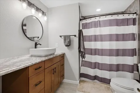 4024 Cardinal Court Cedar Falls IA 50613